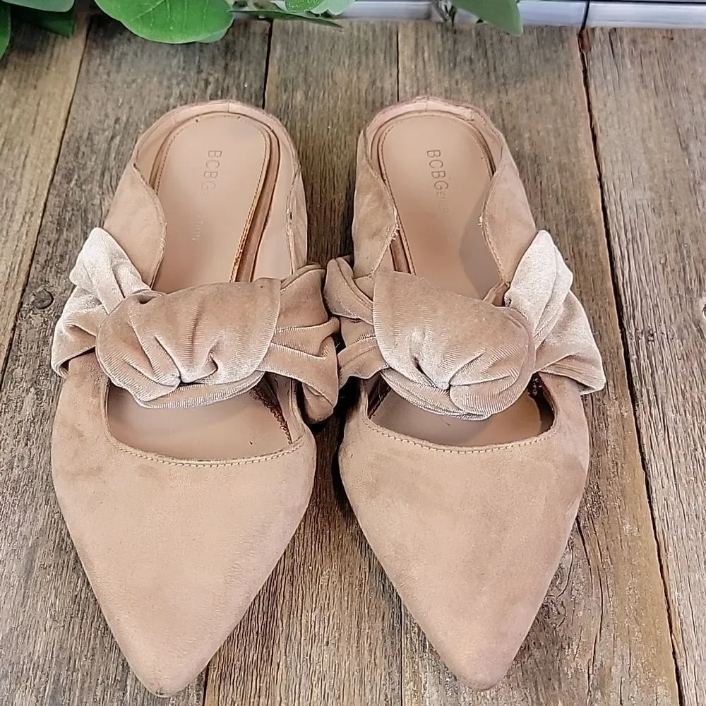 BCBGeneration Nessa velvet slip-on flats Size 9.5
